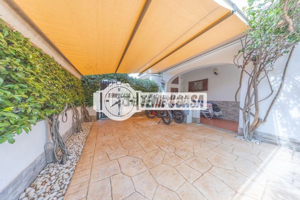 appartamento in vendita a Cerveteri in zona Cerenova