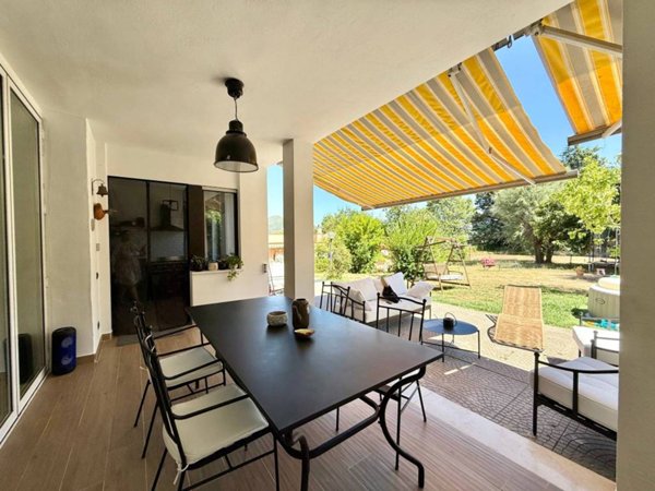 casa indipendente in vendita a Cerveteri in zona Sasso