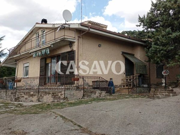 casa indipendente in vendita a Cerveteri in zona Sasso
