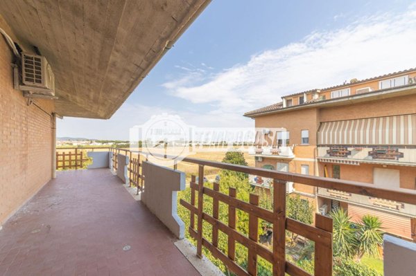 appartamento in vendita a Cerveteri in zona Cerenova