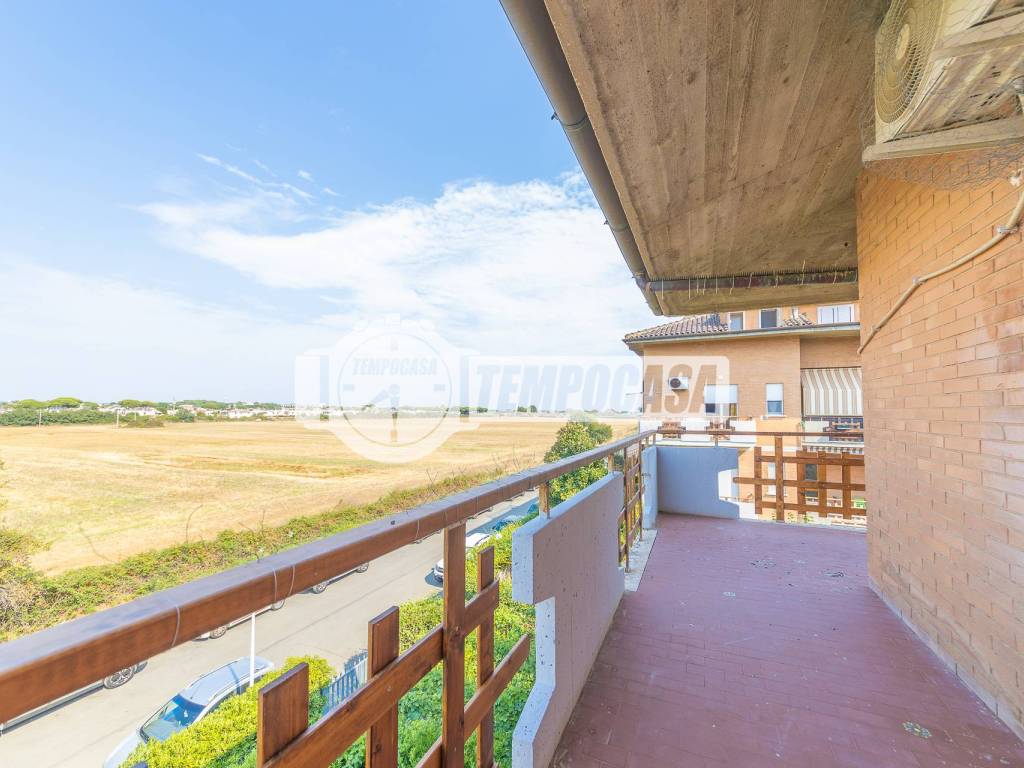 appartamento in vendita a Cerveteri in zona Cerenova