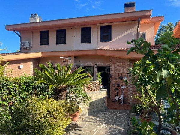 casa indipendente in vendita a Cerveteri in zona Valcanneto