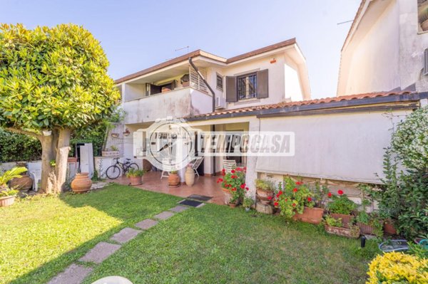 casa indipendente in vendita a Cerveteri in zona Marina di Cerveteri