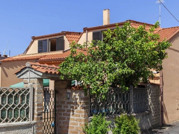 casa indipendente in vendita a Cerveteri