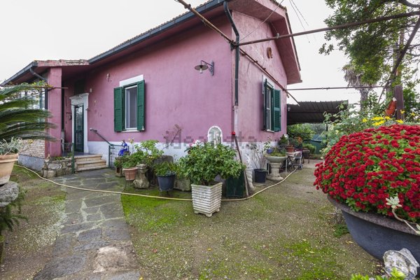 casa indipendente in vendita a Cerveteri