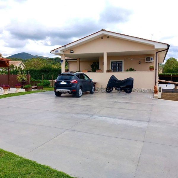 casa indipendente in vendita a Cerveteri