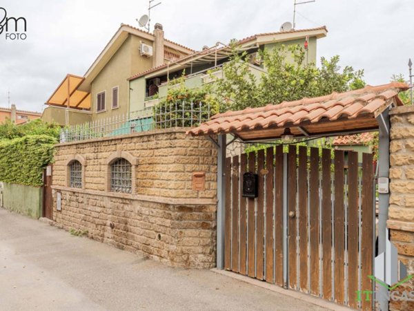 casa indipendente in vendita a Cerveteri in zona Marina di Cerveteri