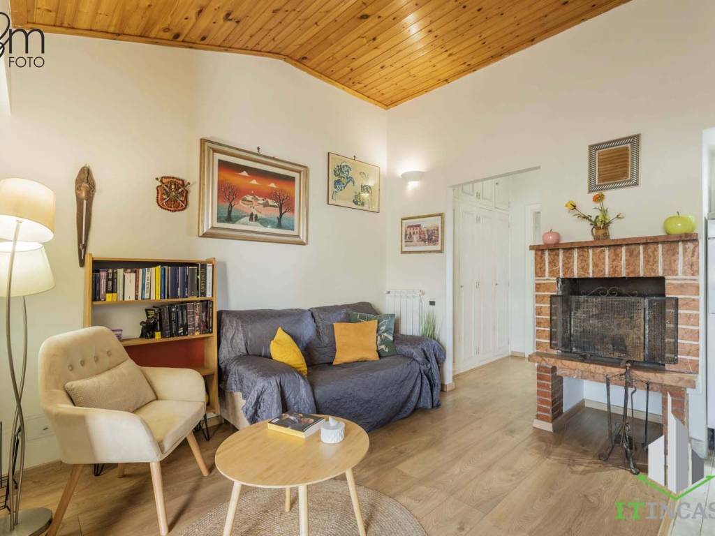 appartamento in vendita a Cerveteri in zona Marina di Cerveteri