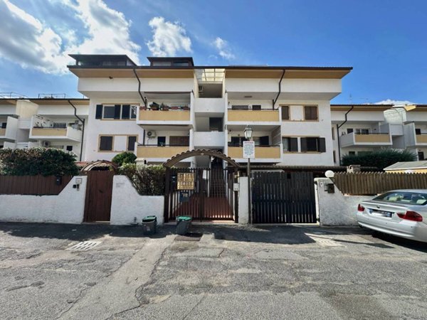 appartamento in vendita a Cerveteri in zona Marina di Cerveteri