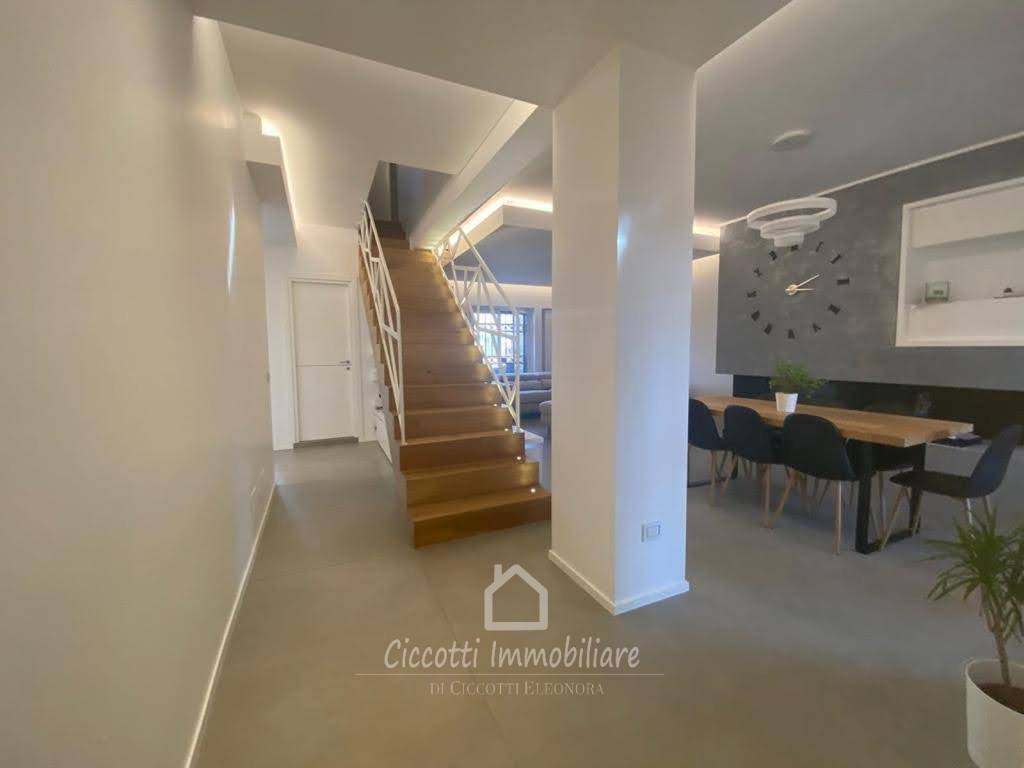 casa indipendente in vendita a Cerveteri