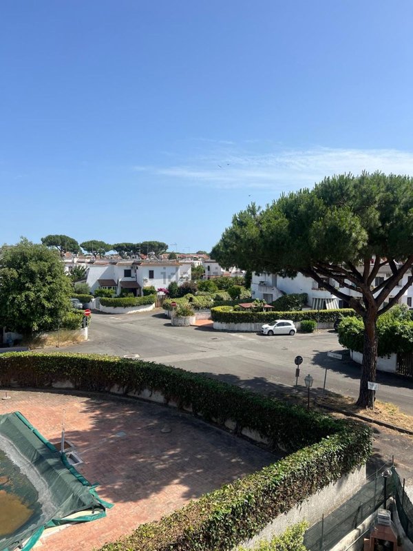 appartamento in vendita a Cerveteri in zona Cerenova