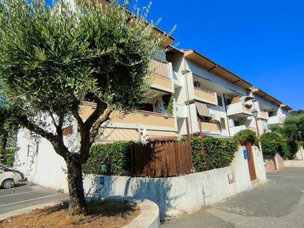 appartamento in vendita a Cerveteri in zona Marina di Cerveteri