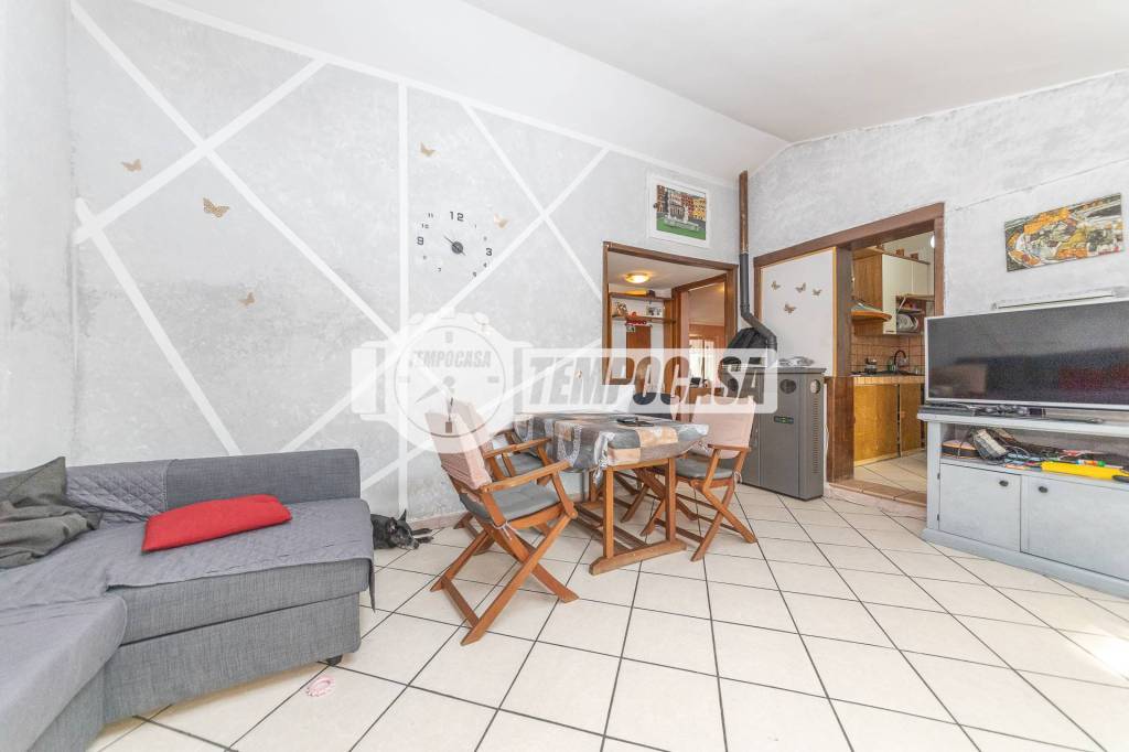 appartamento in vendita a Cerveteri in zona Cerenova