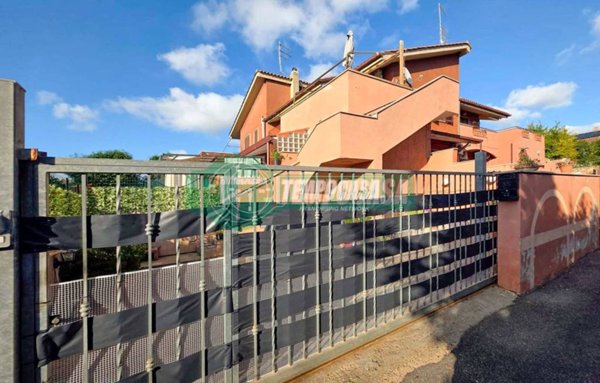 casa indipendente in vendita a Cerveteri