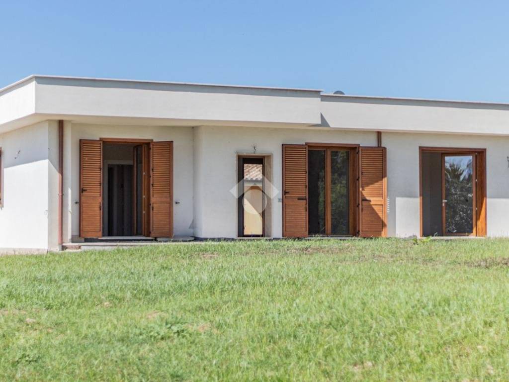 casa indipendente in vendita a Cerveteri in zona Sasso