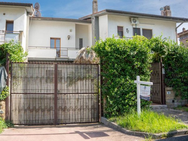 casa indipendente in vendita a Cerveteri in zona Valcanneto