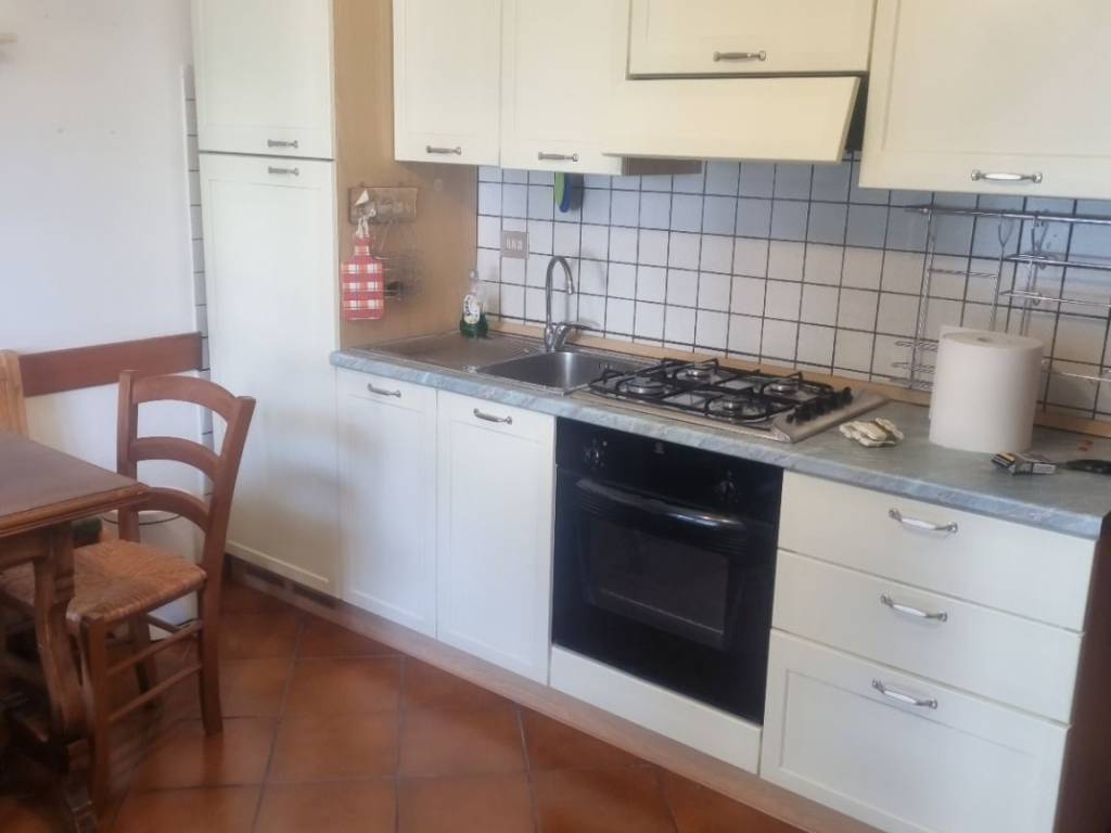 appartamento in vendita a Cerveteri in zona Cerenova