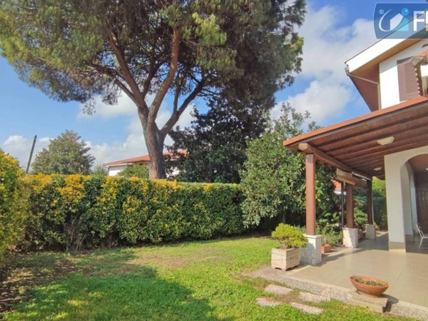 casa indipendente in vendita a Cerveteri