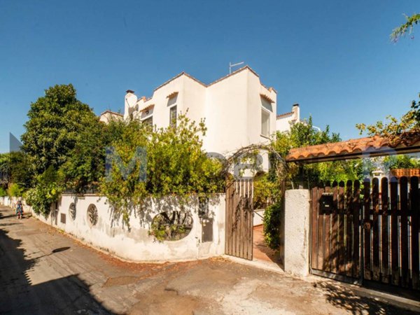 casa indipendente in vendita a Cerveteri in zona Marina di Cerveteri