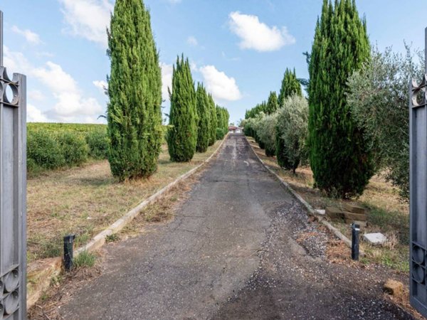 casa indipendente in vendita a Cerveteri in zona Furbara