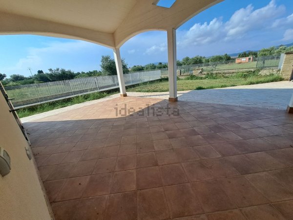 casa indipendente in vendita a Cerveteri