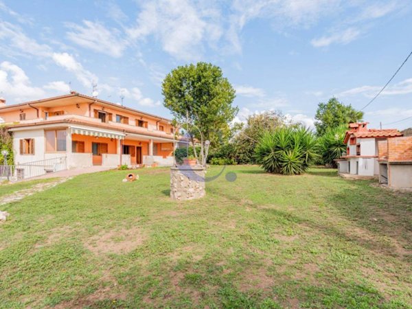 casa indipendente in vendita a Cerveteri in zona Sasso