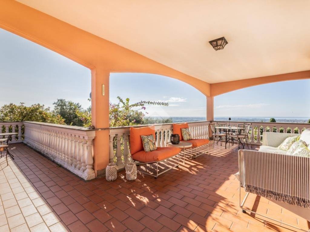 casa indipendente in vendita a Cerveteri