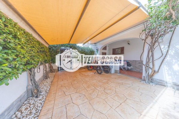 appartamento in vendita a Cerveteri in zona Cerenova