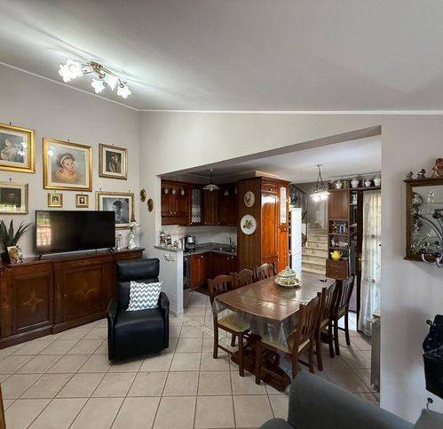 casa indipendente in vendita a Cerveteri