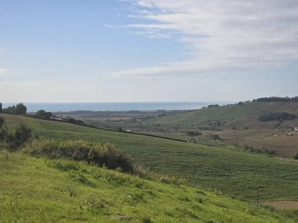 terreno agricolo in vendita a Cerveteri in zona Furbara