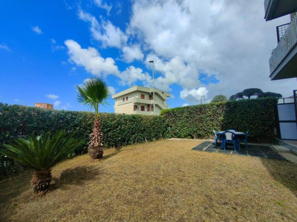 appartamento in vendita a Cerveteri in zona Cerenova