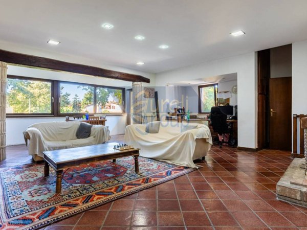 casa indipendente in vendita a Cerveteri in zona Valcanneto