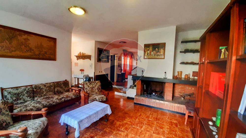 casa indipendente in vendita a Cerveteri in zona Marina di Cerveteri