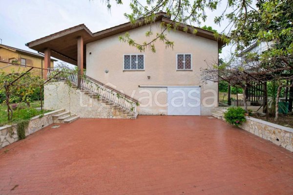 casa indipendente in vendita a Cerveteri in zona Valcanneto