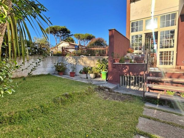 casa indipendente in vendita a Cerveteri in zona Valcanneto