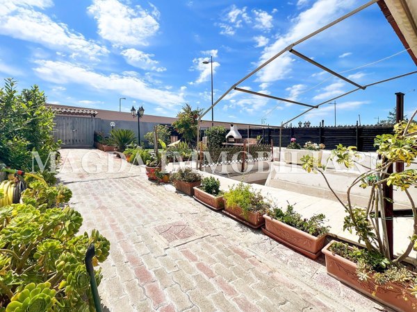 casa indipendente in vendita a Cerveteri in zona Cerenova