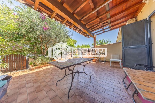 appartamento in vendita a Cerveteri in zona Marina di Cerveteri