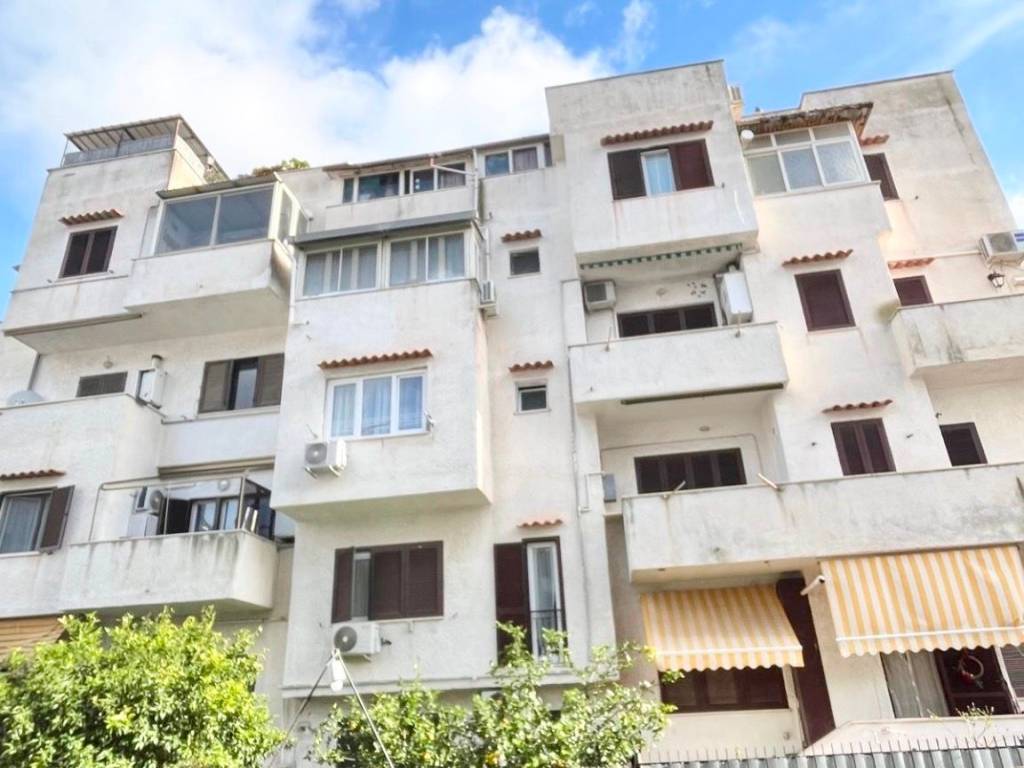 appartamento in vendita a Cerveteri in zona Marina di Cerveteri