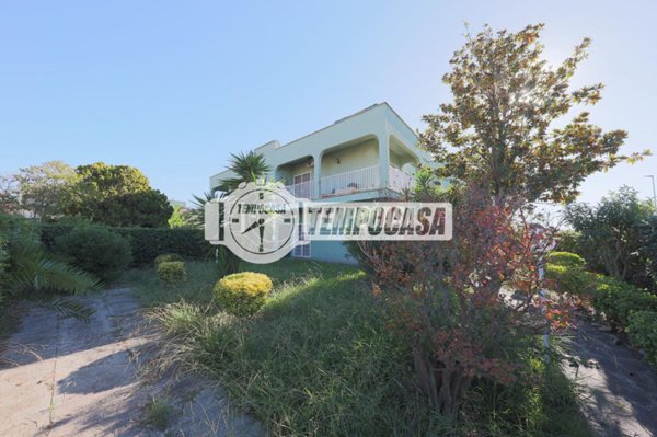 appartamento in vendita a Cerveteri in zona Cerenova