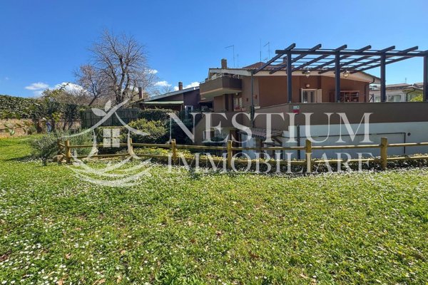 casa indipendente in vendita a Cerveteri in zona Valcanneto