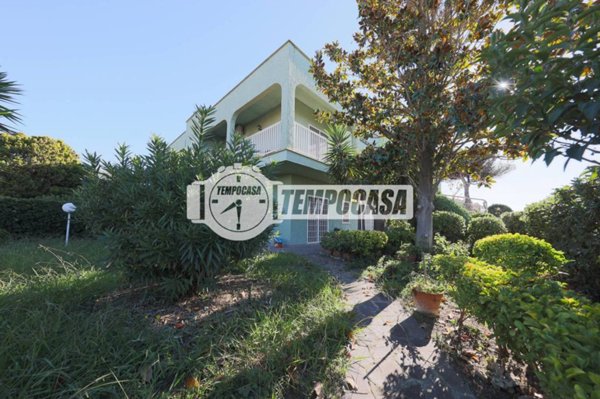 appartamento in vendita a Cerveteri in zona Marina di Cerveteri