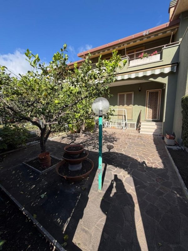 casa indipendente in vendita a Cerveteri