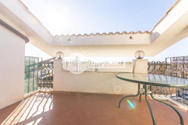 appartamento in vendita a Cerveteri in zona Marina di Cerveteri