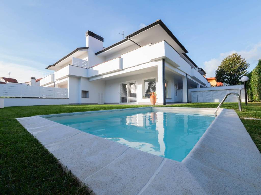 casa indipendente in vendita a Cerveteri in zona Valcanneto