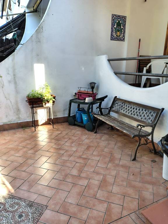 appartamento in vendita a Cerveteri in zona Cerenova