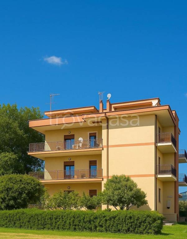 appartamento in vendita a Cerveteri in zona Sasso