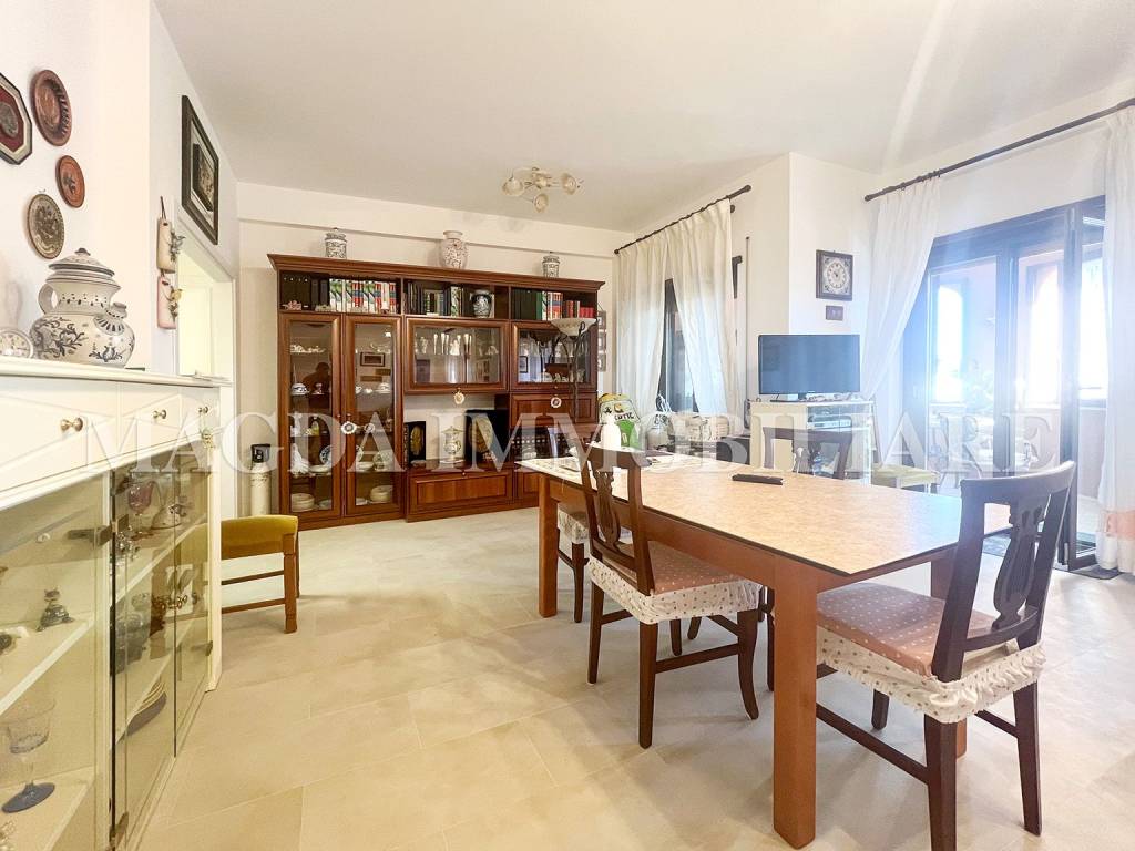 appartamento in vendita a Cerveteri in zona Marina di Cerveteri