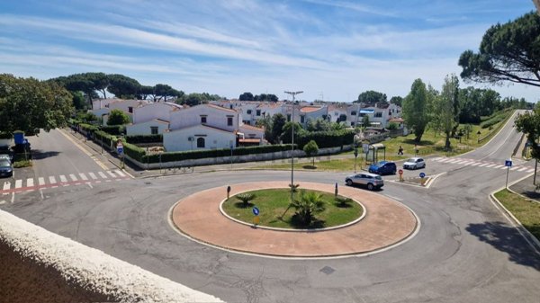 appartamento in vendita a Cerveteri in zona Cerenova