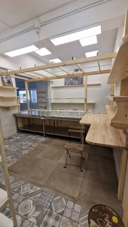 negozio in vendita a Cerveteri in zona Marina di Cerveteri