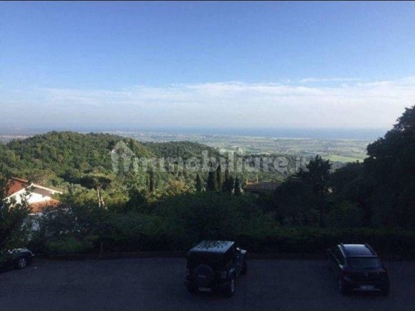 appartamento in vendita a Cerveteri in zona Sasso